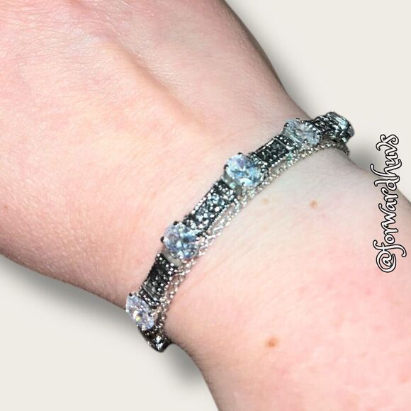Silver-tone Bracelet with Slide-in Clasp and Safety Catch - Picture 1 of 9